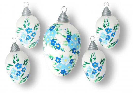 Ostereier weiß mit blauem Blumendekor, 7 und 10 cm, mundgeblasenes Glas, handbemalt (5)